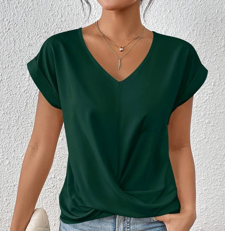 Clover - The perfect v-neck top