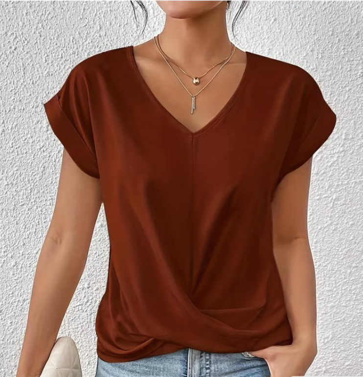 Clover - The perfect v-neck top