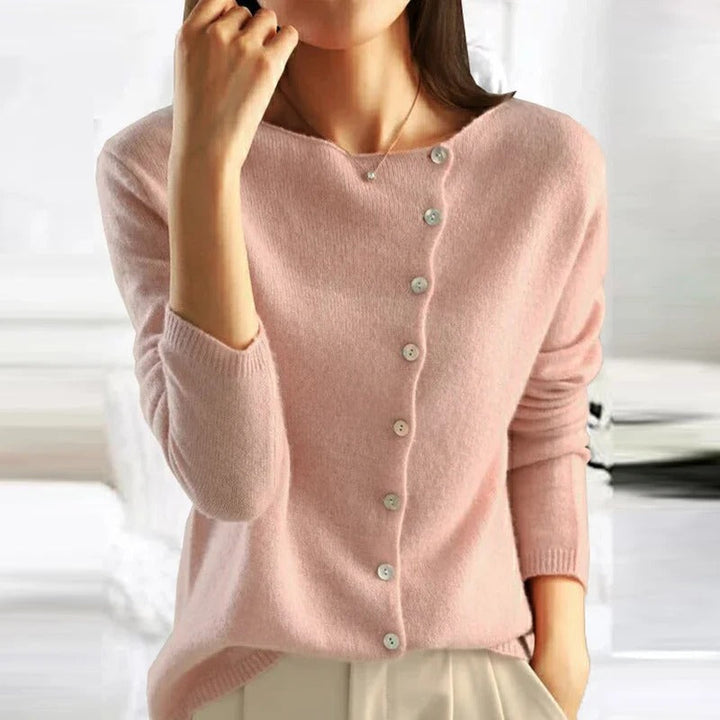 Liora - Chic and versatile sweater